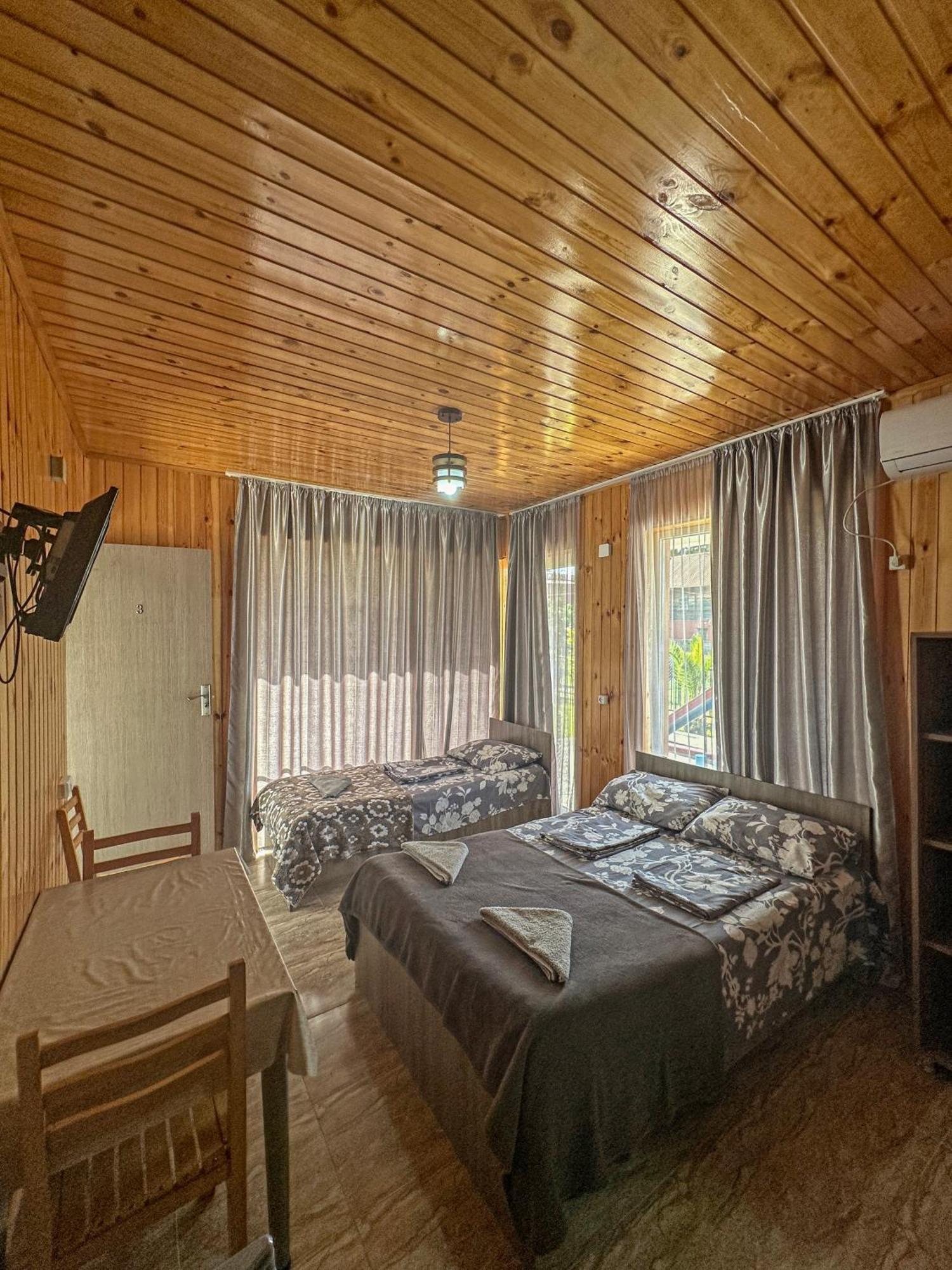 Ureki Residence Bagian luar foto